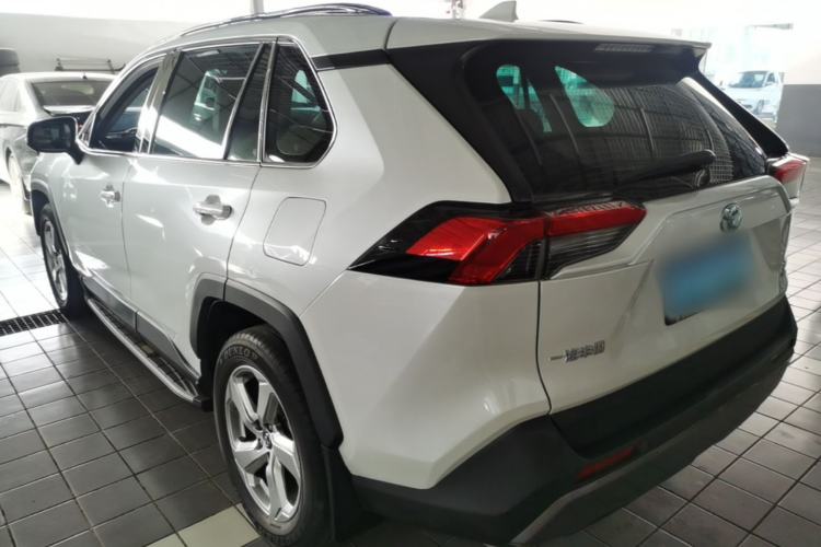 Used Toyota RAV4 2021 2.0L CVT 4x4 Trend Edition Exterior 2