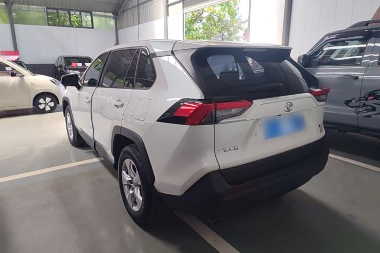 Used Toyota RAV4 2021 2.0L CVT Two-Wheel Drive Urban Edition Exterior 2