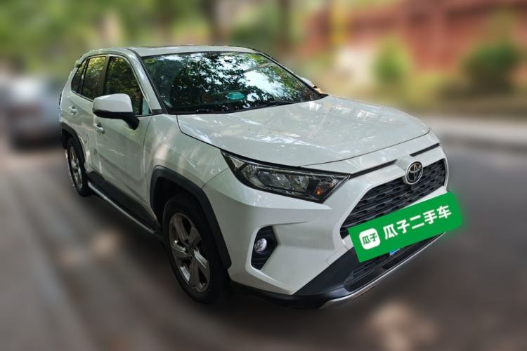 Used Toyota RAV4 2021 2.0L CVT Two-Wheel Drive Fashion PLUS Edition Exterior 2