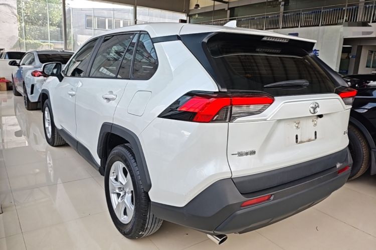 Used Toyota RAV4 2021 2.0L CVT Two-Wheel Drive Urban Edition Exterior 2