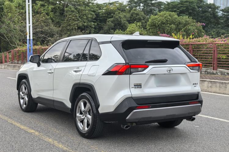 Used Toyota RAV4 2021 2.0L CVT 4x4 Style PLUS Edition Exterior 2
