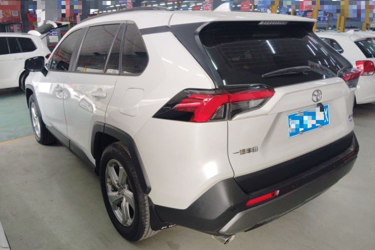 Used Toyota RAV4 2021 2.0L CVT 4x4 Style PLUS Edition Exterior 2