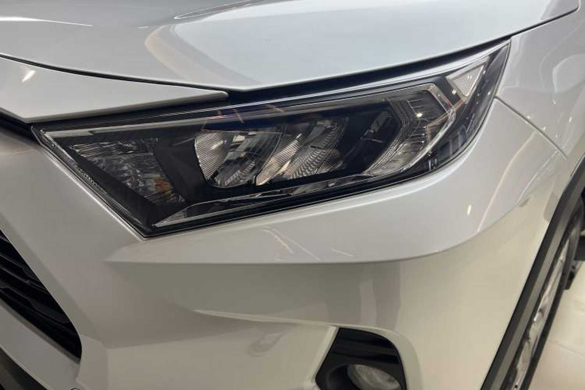 Used Toyota RAV4 2021 2.0L CVT Two-Wheel Drive Fashion PLUS Edition Exterior 3