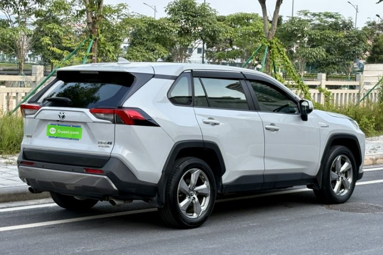 Used Toyota RAV4 2021 Revised Version Dual-Motor Hybrid 2.5L E-CVT Two-Wheel Drive Elite Edition Exterior 3
