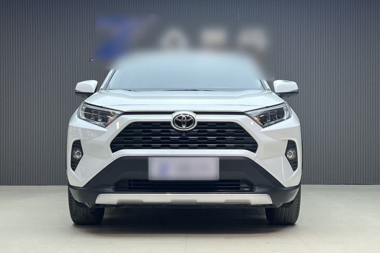 Used Toyota RAV4 2021 2.0L CVT Two-Wheel Drive Fashion PLUS Edition Exterior 4