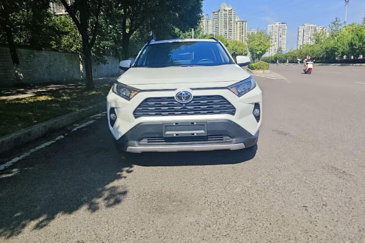 Used Toyota RAV4 2021 2.0L CVT 4x4 Trend Edition Exterior 4