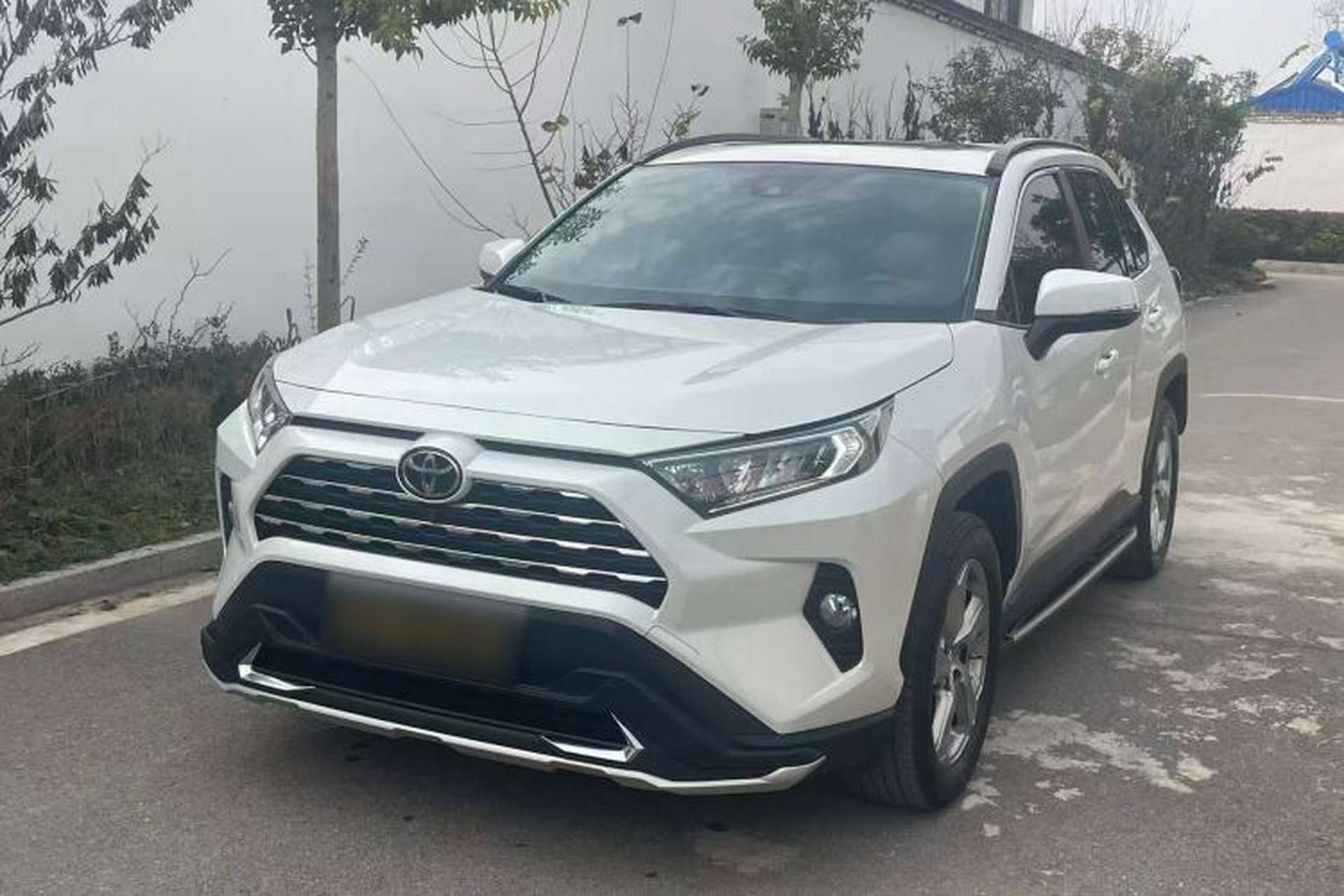 Used Toyota RAV4 2021 2.0L CVT Two-Wheel Drive Fashion PLUS Edition Exterior 4