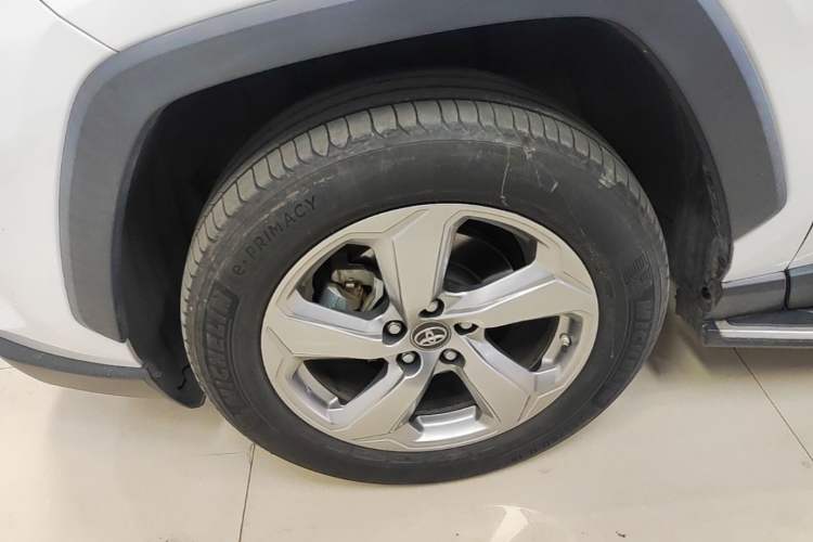 Used Toyota RAV4 2021 Dual-Engine 2.5L E-CVT Two-Wheel Drive Elite Edition Exterior 4