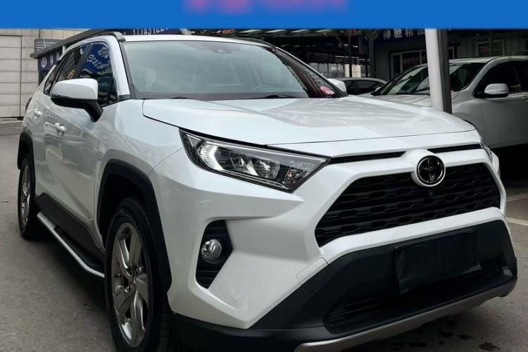 Used Toyota RAV4 2021 2.0L CVT Two-Wheel Drive Fashion Edition Exterior 5