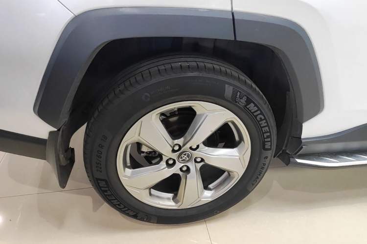 Used Toyota RAV4 2021 Dual-Engine 2.5L E-CVT Two-Wheel Drive Elite Edition Exterior 5