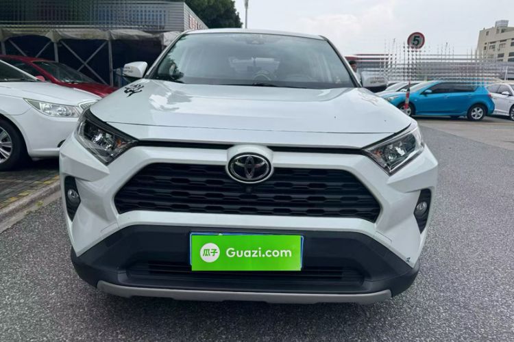 Used Toyota RAV4 2021 2.0L CVT Two-Wheel Drive Fashion PLUS Edition Exterior 6