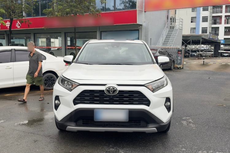 Used Toyota RAV4 2021 2.0L CVT Two-Wheel Drive Fashion PLUS Edition Exterior 6
