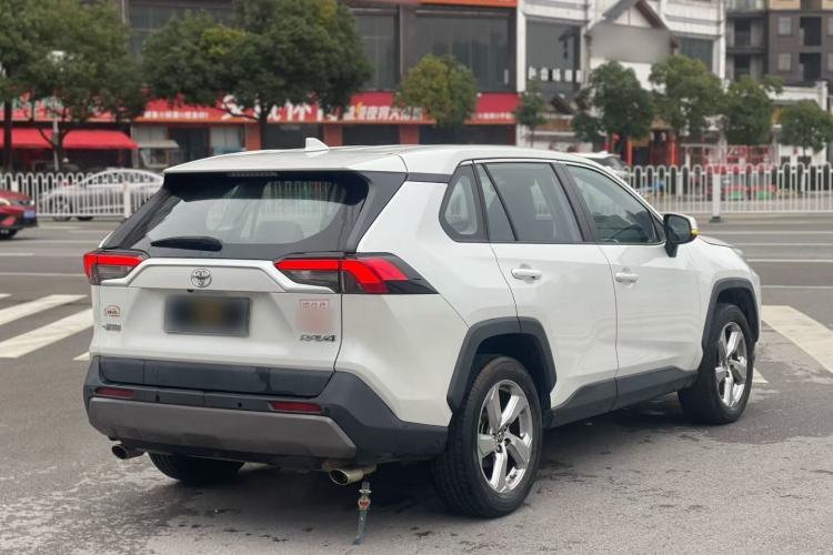 Used Toyota RAV4 2021 2.0L CVT Two-Wheel Drive Fashion PLUS Edition Exterior 6
