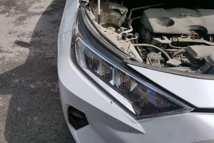 Used Toyota RAV4 2021 2.0L CVT Two-Wheel Drive Urban Edition Exterior 6