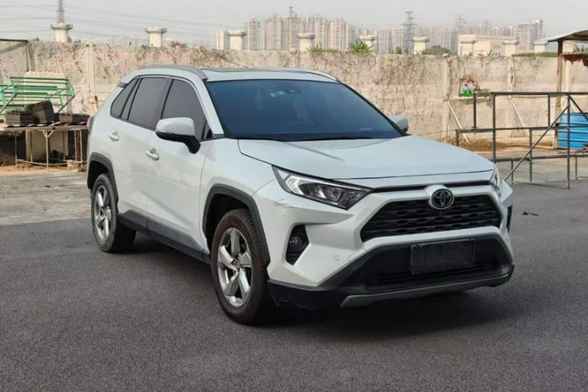 Used Toyota RAV4 2021 2.0L CVT Two-Wheel Drive Fashion Edition Exterior 7