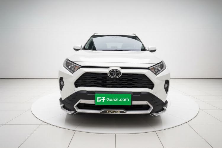 Used Toyota RAV4 2021 2.0L CVT 4x4 Trend Edition Front