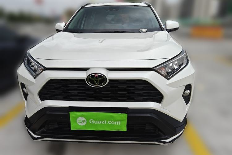 Used Toyota RAV4 2021 2.0L CVT Two-Wheel Drive Fashion Edition Front