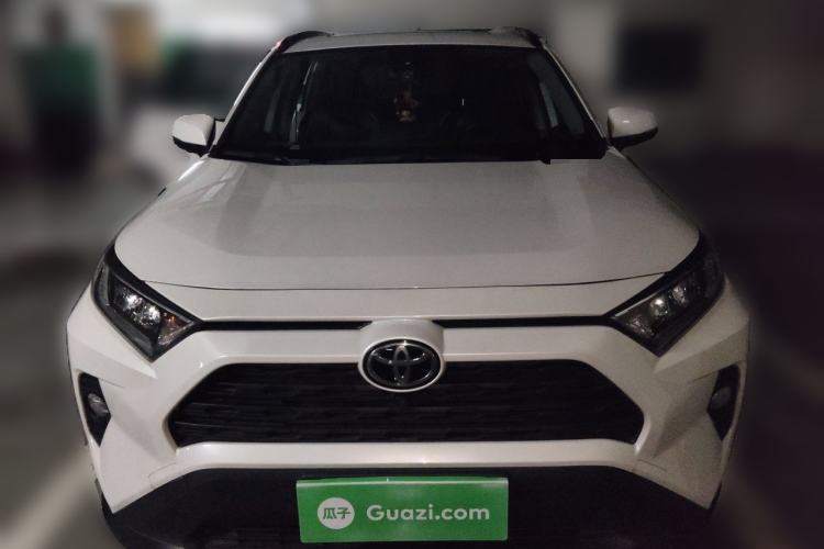 Used Toyota RAV4 2021 2.0L CVT Two-Wheel Drive Fashion PLUS Edition Front