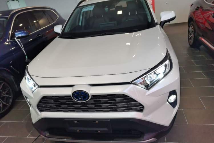 Used Toyota RAV4 2021 Revised Version Dual-Motor Hybrid 2.5L E-CVT Two-Wheel Drive Elite Edition Front