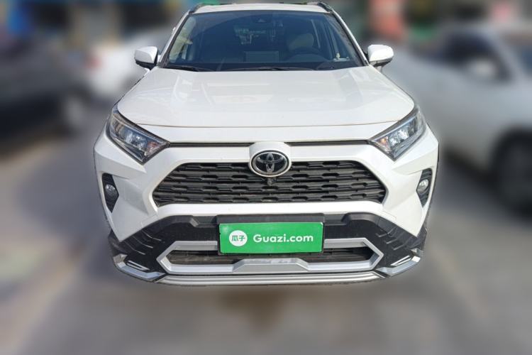 Used Toyota RAV4 2021 2.0L CVT Two-Wheel Drive Fashion Edition Front