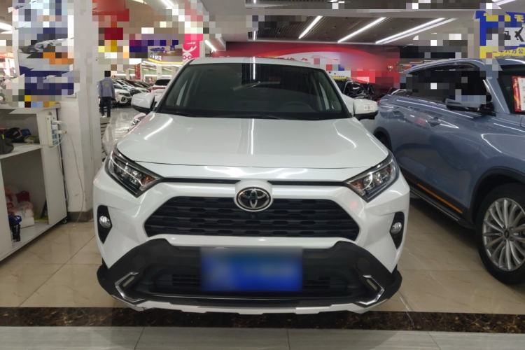 Used Toyota RAV4 2021 2.0L CVT Two-Wheel Drive Fashion Edition Front