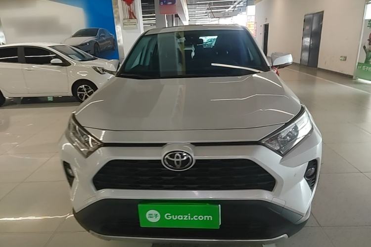 Used Toyota RAV4 2021 2.0L CVT Two-Wheel Drive Fashion PLUS Edition Front