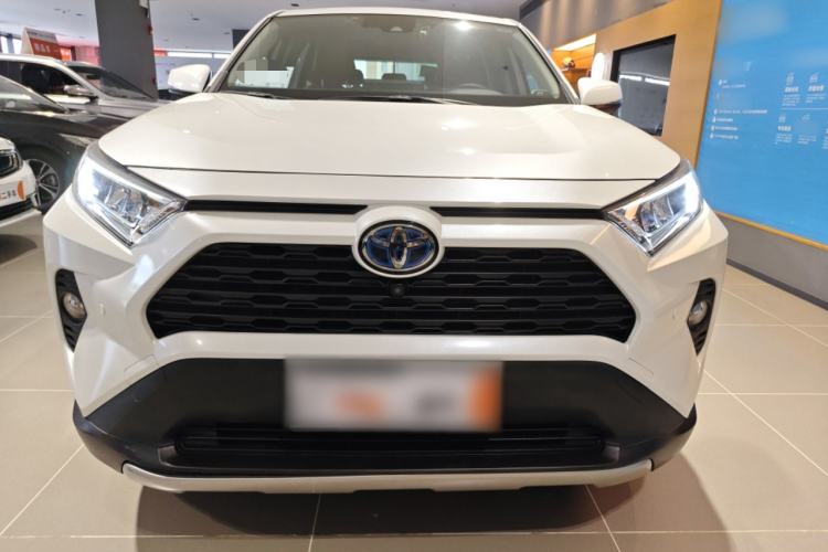 Used Toyota RAV4 2021 Dual-Engine 2.5L E-CVT Two-Wheel Drive Elite Edition Front