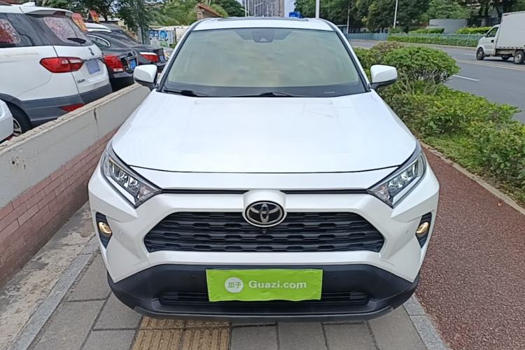 Used Toyota RAV4 2021 2.0L CVT Two-Wheel Drive Fashion PLUS Edition Front