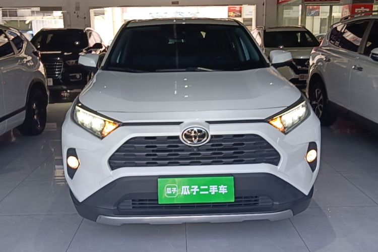 Used Toyota RAV4 2021 2.0L CVT Two-Wheel Drive Fashion PLUS Edition Front