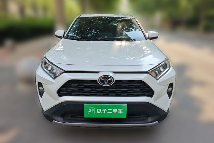 Used Toyota RAV4 2021 2.0L CVT Two-Wheel Drive Fashion Edition Front