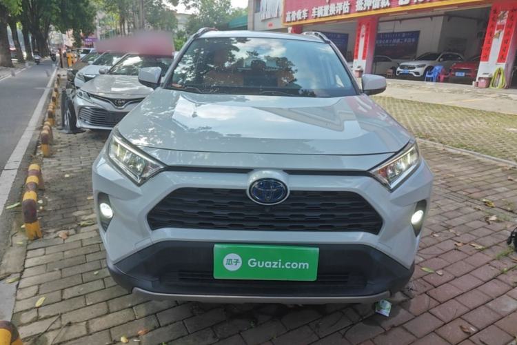 Used Toyota RAV4 2021 Dual-Engine 2.5L E-CVT Two-Wheel Drive Elite Edition Front