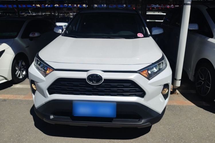 Used Toyota RAV4 2021 2.0L CVT Two-Wheel Drive Fashion Edition Front