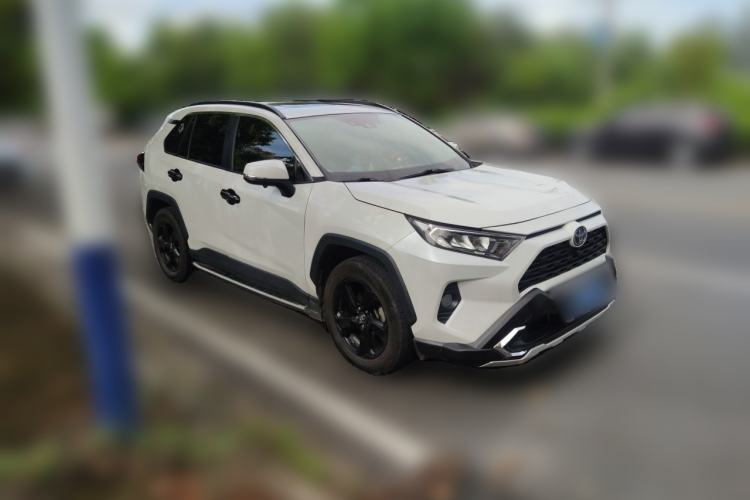 Used Toyota RAV4 2021 Dual-Engine 2.5L E-CVT Four-Wheel Drive Elite PLUS Edition Front Right 45 Deg