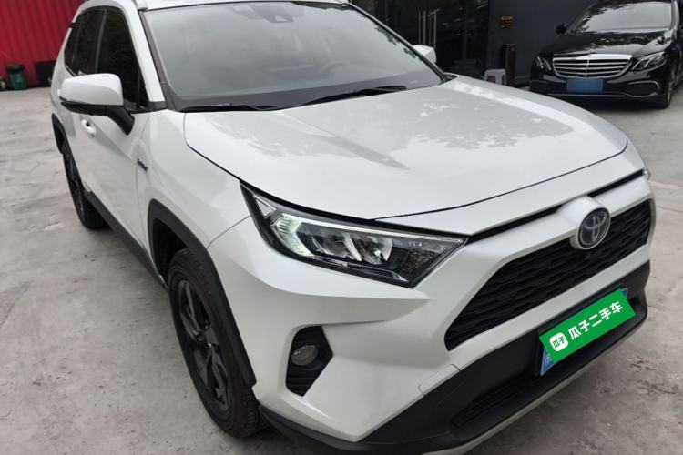 Used Toyota RAV4 2021 Revised Version Dual-Motor Hybrid 2.5L E-CVT 4x4 Elite PLUS Edition Front Right 45 Deg