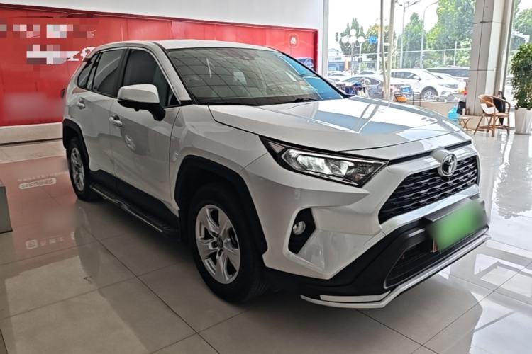 Used Toyota RAV4 2021 2.0L CVT Two-Wheel Drive Urban Edition Front Right 45 Deg