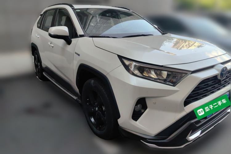 Used Toyota RAV4 2021 Dual-Engine 2.5L E-CVT Four-Wheel Drive Elite PLUS Edition Front Right 45 Deg