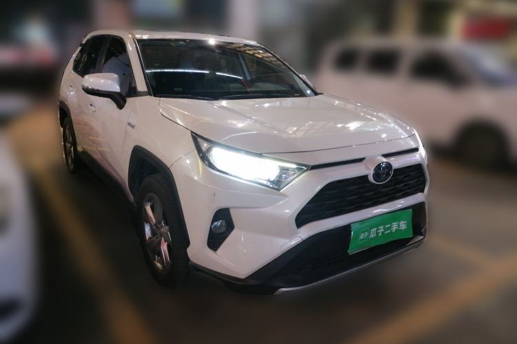 Used Toyota RAV4 2021 Dual-Engine 2.5L E-CVT Two-Wheel Drive Elite Edition Front Right 45 Deg