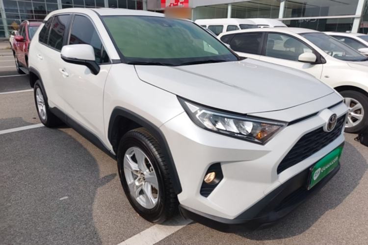 Used Toyota RAV4 2021 2.0L CVT Two-Wheel Drive Urban Edition Front Right 45 Deg