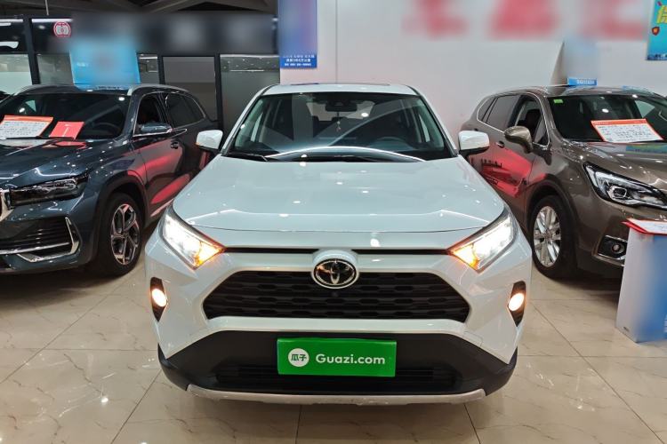 Used Toyota RAV4 2021 2.0L CVT Two-Wheel Drive Fashion Edition Front