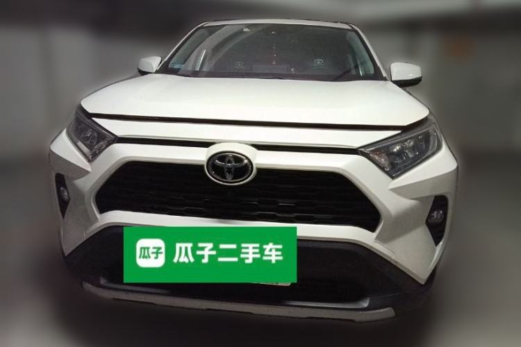 Used Toyota RAV4 2021 2.0L CVT Two-Wheel Drive Fashion Edition Front