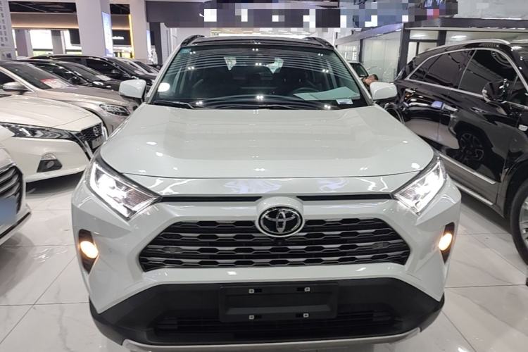 Used Toyota RAV4 2021 2.0L CVT Four-Wheel Drive Premium Edition Front