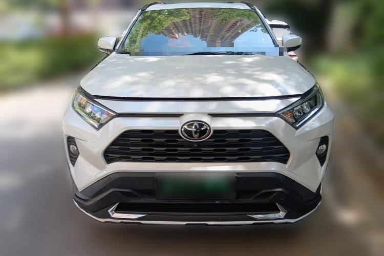 Used Toyota RAV4 2021 2.0L CVT Two-Wheel Drive Fashion PLUS Edition Front