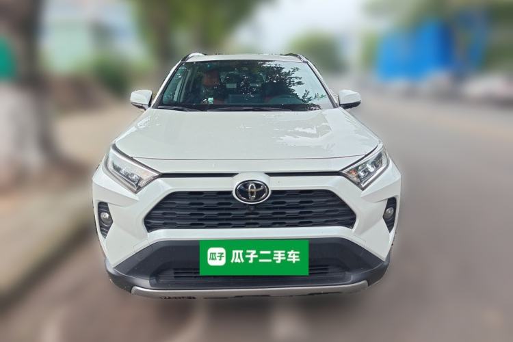 Used Toyota RAV4 2021 2.0L CVT Two-Wheel Drive Fashion Edition Front
