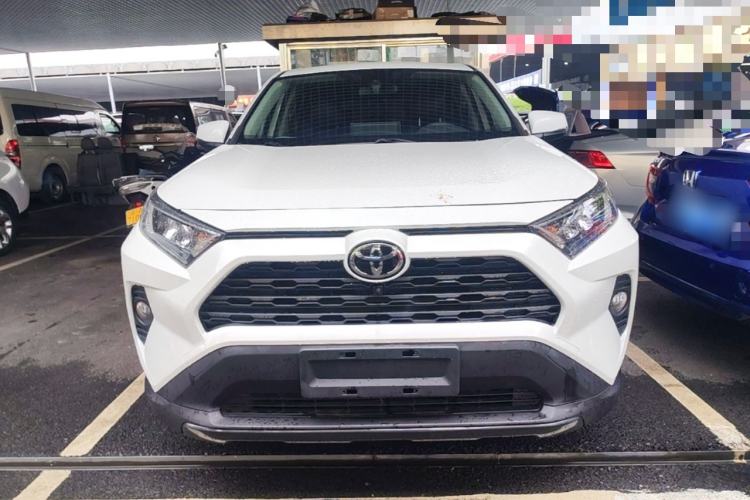 Used Toyota RAV4 2021 2.0L CVT Two-Wheel Drive Fashion PLUS Edition Front