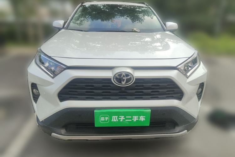 Used Toyota RAV4 2021 2.0L CVT Two-Wheel Drive Fashion PLUS Edition Front