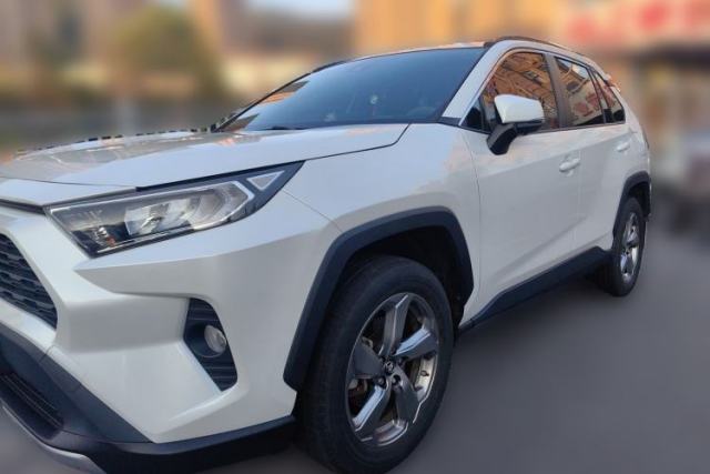 Used Toyota RAV4 2021 2.0L CVT Two-Wheel Drive Fashion PLUS Edition