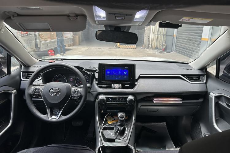Used Toyota RAV4 2021 2.0L CVT Two-Wheel Drive Urban Edition Gear Lever