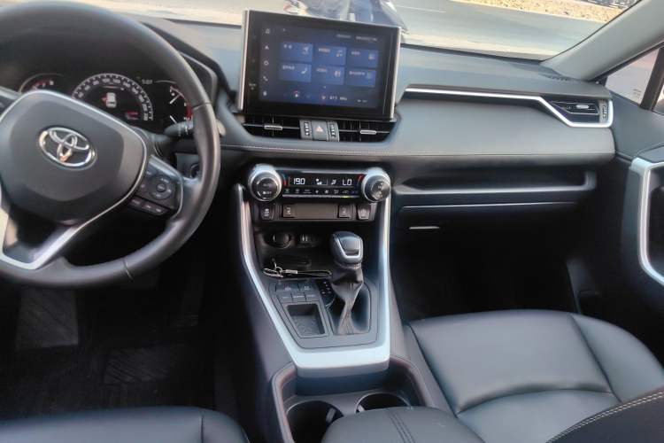 Used Toyota RAV4 2021 2.0L CVT Two-Wheel Drive Fashion PLUS Edition Gear Lever