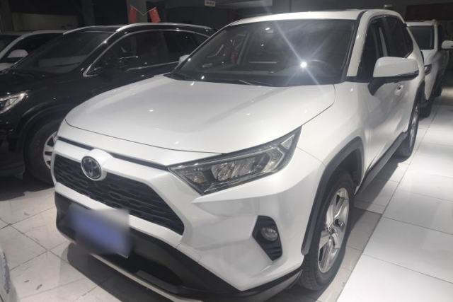 Used Toyota RAV4 2021 2.0L CVT Two-Wheel Drive Fashion Edition