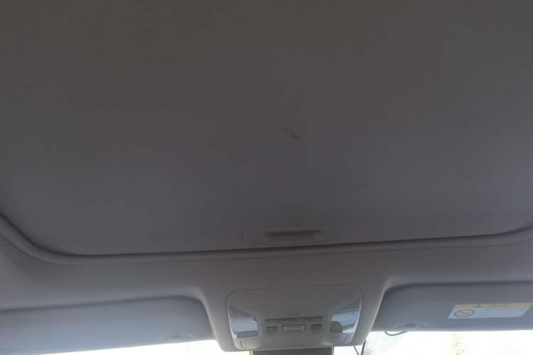 Used Toyota RAV4 2021 2.0L CVT 4x4 Style PLUS Edition Headliner
